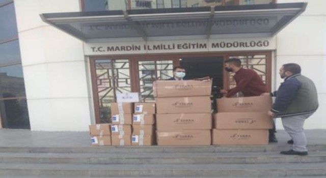 Mardin'de eczacılardan 62 köy okuluna hijyen seti