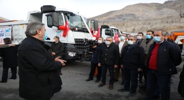 Melikgazi Meclisi üyelerine iş makineleri sunumu