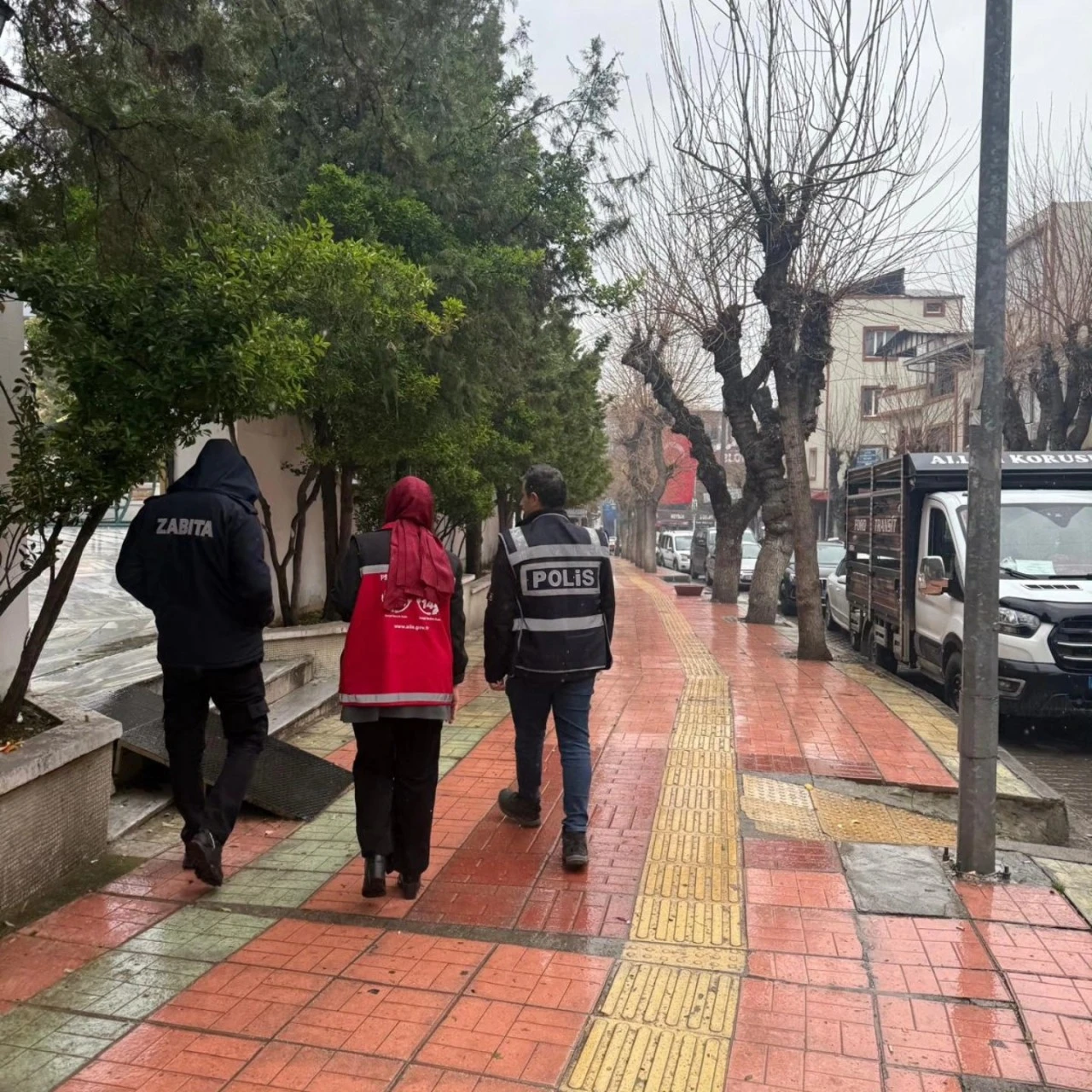 MOBİL EKİPLER SAHADA