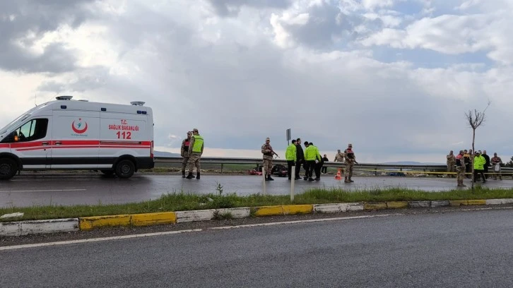 Motosiklet kazasında hayatını kaybeden üsteğmen, baba ocağında toprağa verildi