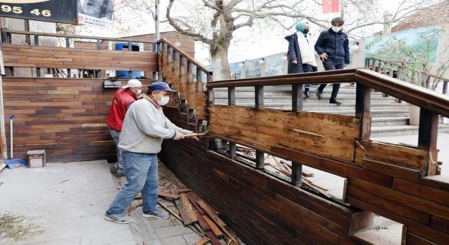 Mudanya Belediyesi Hal Kahveleri'ni yeniliyor