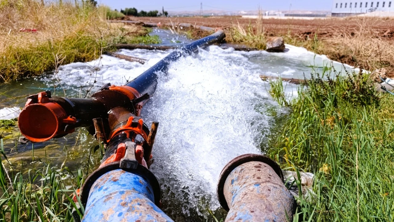 Güneydoğu’da Kaçak Elektrikle Tarımsal Sulama Enerji Arzını Tehdit Ediyor: “Tarımsal Sulamada Kaçak Tüketim %94’e Çıktı, Tahsilat %5’te Kaldı”
