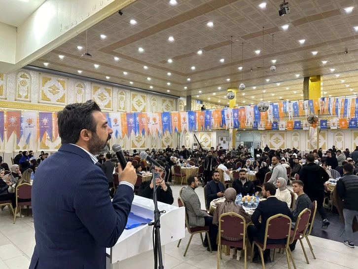 AK Parti Siirt Belediye Başkan Adayı Ekrem Olğaç, Yüzlerce Gençle İftarda Buluştu 