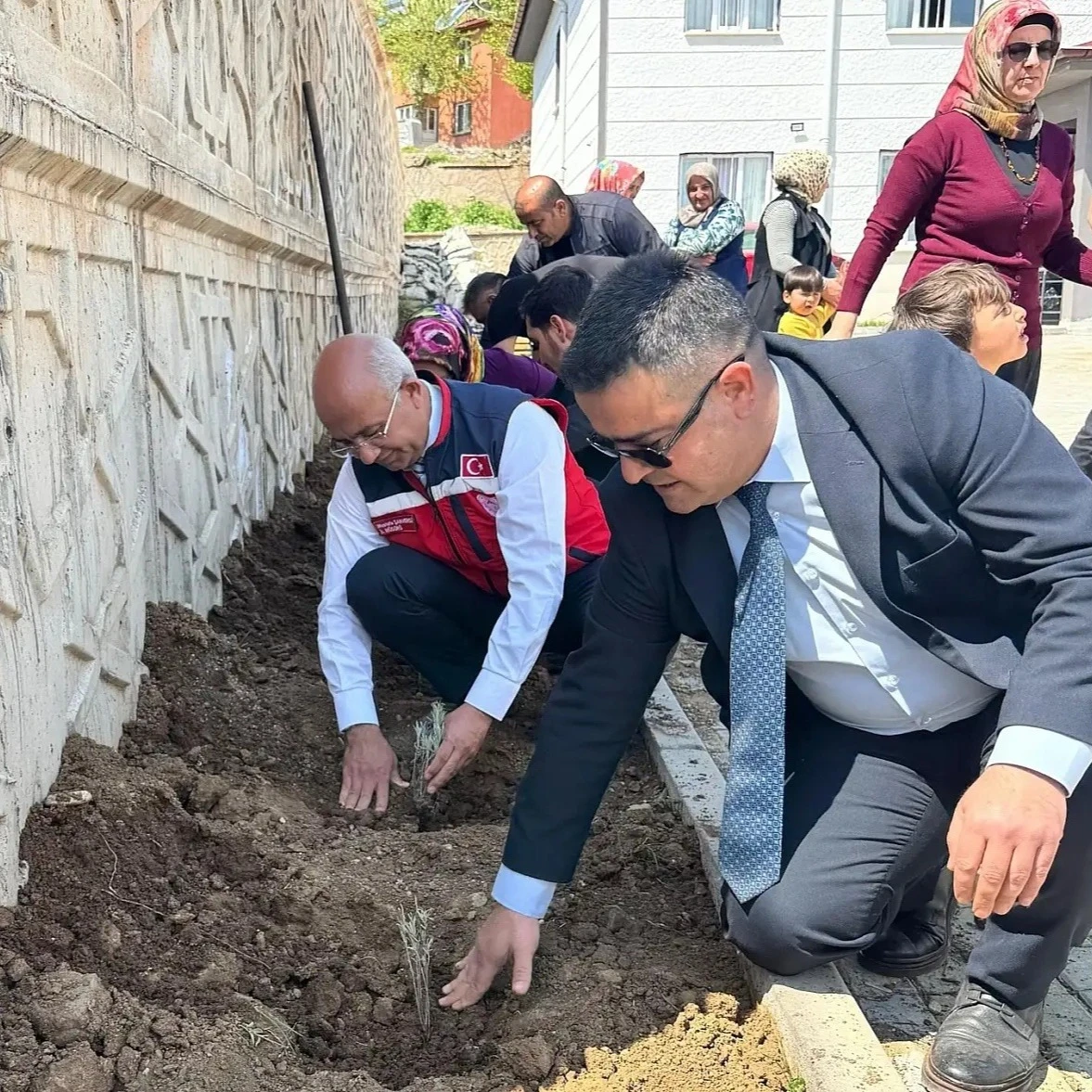 Okul Bahçeleri Lavanta Kokuyor
