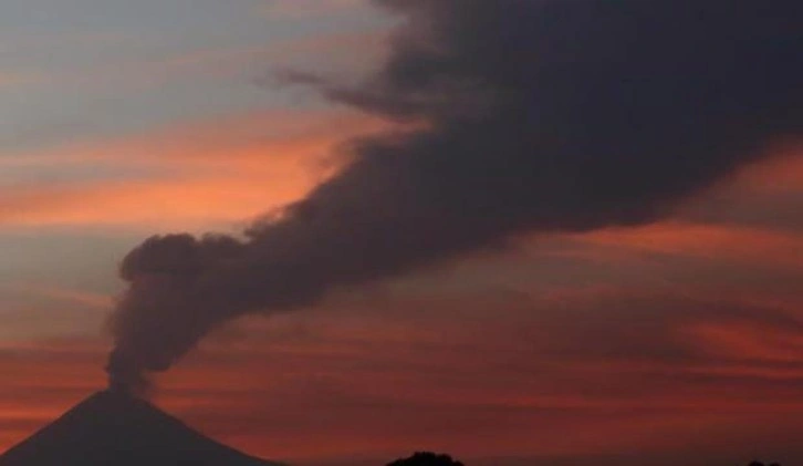 Popocatepetl Yanardağı’nda patlama