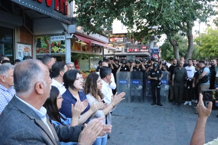 Siirt'te DEM Partililere polis müdahalesi