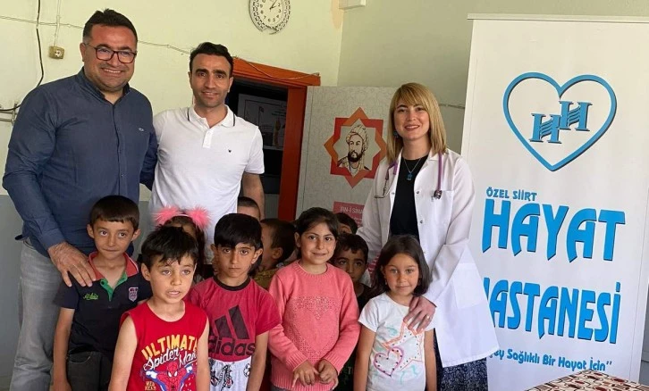 Siirt'te köy okulu öğrencileri sağlık taramasından geçti