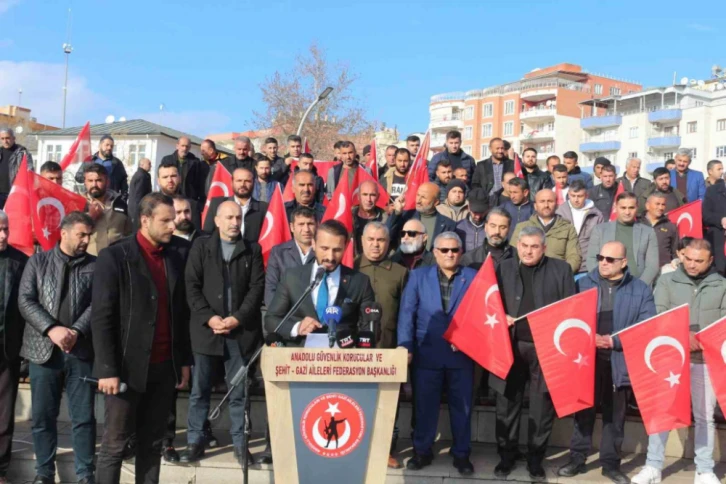 Siirt’te vatandaşlar terörü lanetledi