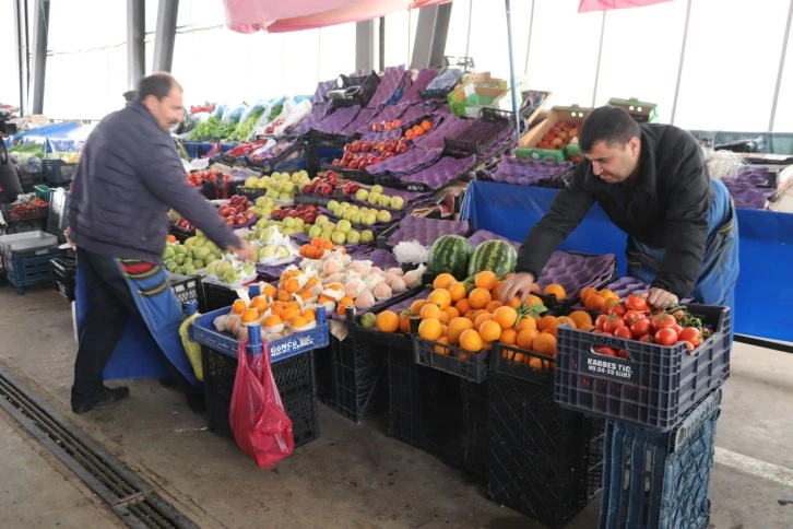 Siirt'te 1 Mayıs'ı Çalışarak Geçirdiler