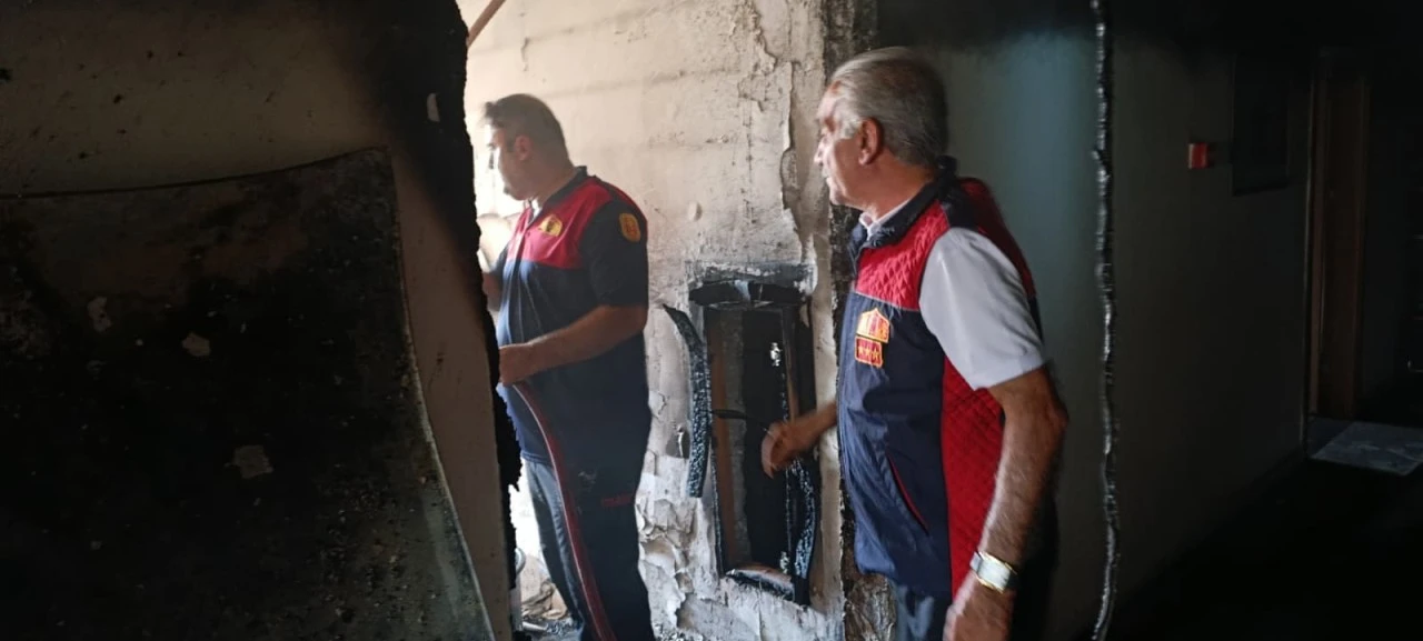 Siirt &Uuml;niversitesi Kız &Ouml;ğrenci Yurdu'nda Korkutan Yangın