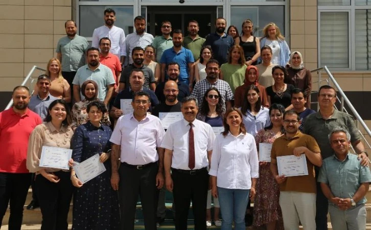 Siirt Üniversitesi Uluslararası İlişkiler Koordinatörlüğü Proje Yazma Eğitimi Düzenledi