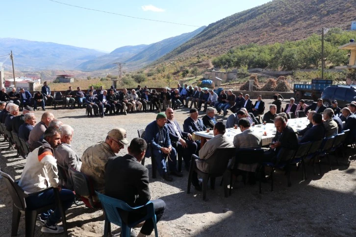 Siirt Valisi Hacıbektaşoğlu köylerde incelemelerde bulundu