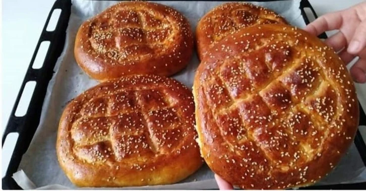 Sofraların vazgeçilmez lezzeti: Ramazan pidesi