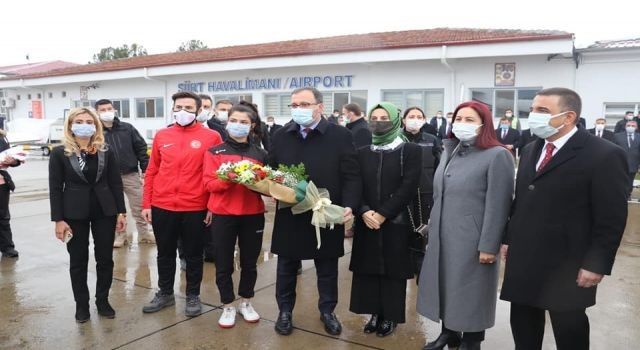 Spor Bakanı Kasapoğlu Siirt'te 