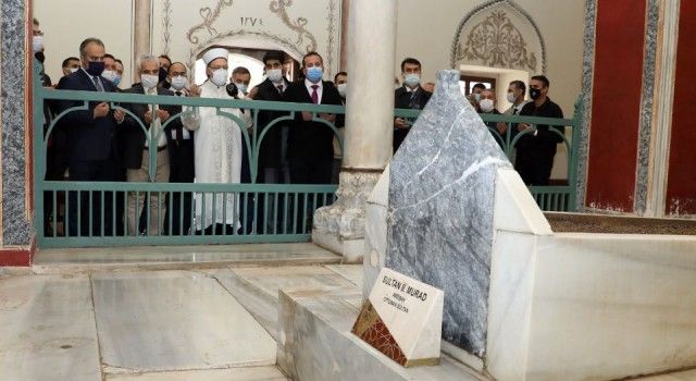 Sultan 2. Murad Han Bursa'da dualarla anıldı