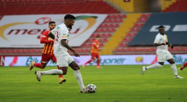 Süper Lig: Kayserispor: 1 - Yeni Malatyaspor: 0 (Maç Sonucu)