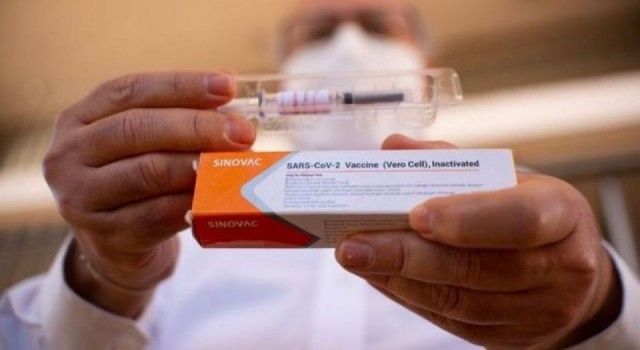 Tek doz aşı Koronavirüs'e yeter mi?