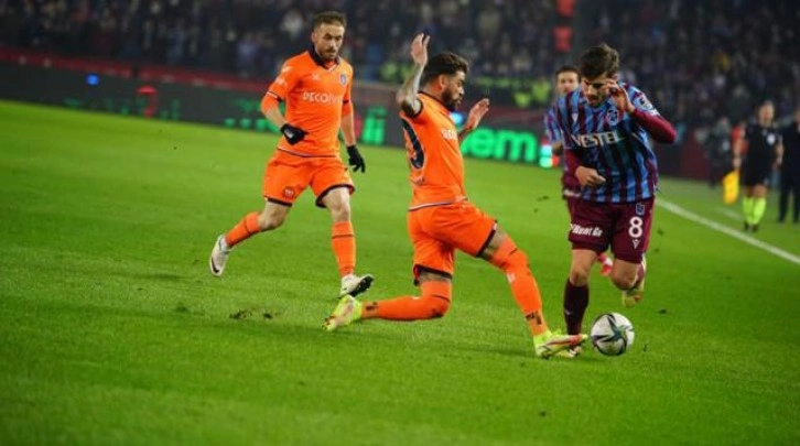 Trabzon'da çıt çıkmadı! Zirveyi yakından ilgilendiren maçta gol sesi duyulmadı