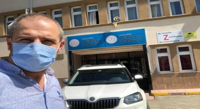 Trabzon&#039;da okul müdürü kendini astı