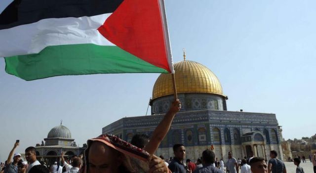 UCM'den tarihi Filistin kararı