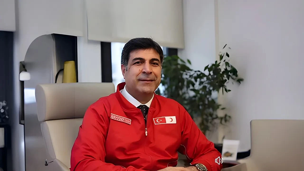 Yener Tanık Kızılay Yönetimine Yeniden Seçildi