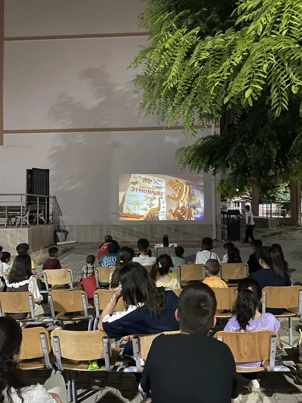 Yıldızların Altında Sinema Keyfi