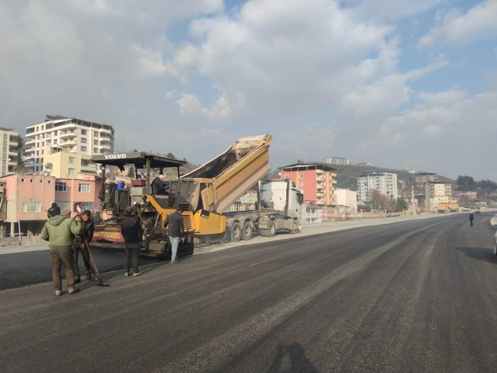 Yıllardır yapımı süren çevre yolu ulaşıma açılıyor