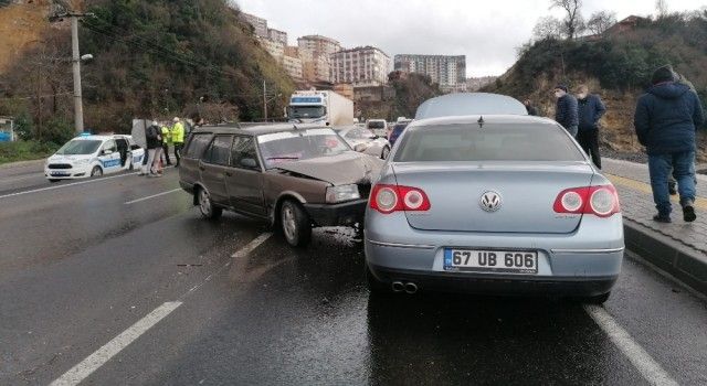 Zonguldak'ta trafiği felç eden kaza