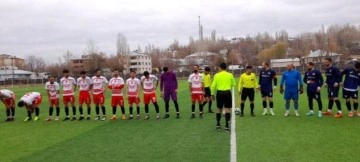 1071 Malazgirt Spor, evinde Yeşil Varto Spor'a 4-1 yenildi