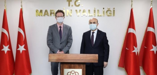 AB Türkiye Başkanı Mardin Valisi'ni ziyaret etti