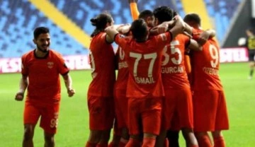 Adanaspor 1 puanı tek golle aldı