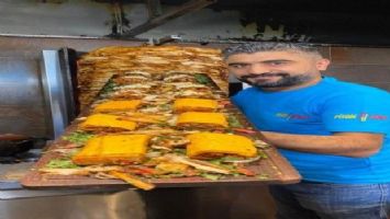 Adana&#039;ya özgü Piton Döner büyük ilgi görüyor