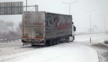 AFAD'dan yurt genelinde kar yağışı nedeniyle kapalı yollara ilişkin açıklama