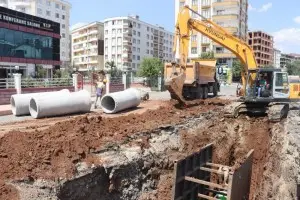 Altyapı Çalışmaları Planlanan Şekilde Sürüyor