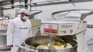 Ankara&#039;da ekşi mayalı zerdeçallı ekmek üretimi başladı