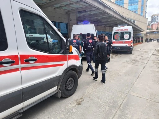 Aracın çarptığı Ramazan Elçiçek hastaneye kaldırıldı