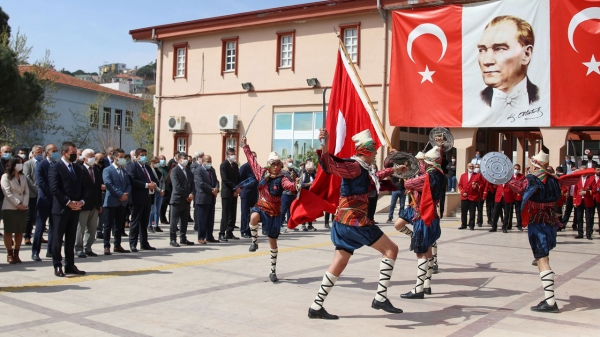 Atatürk'ün Bergama'ya gelişinin 87. yılı kutlandı