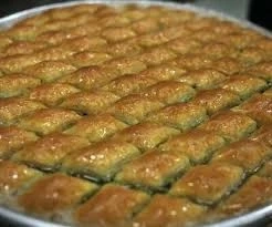 Baklava El yakıyor