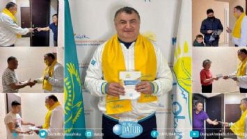 Başkan Kassanov, Kazakistan&#039;da milletvekili adayı oldu