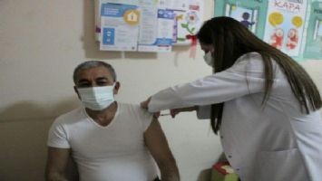 Başkan Nedim Kaplan, Korona aşısını oldu