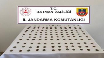 Batman&#039;da 135 adet tarihi sikke ele geçirildi!