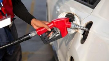 Benzin, LPG ve motorine kallavi indirim
