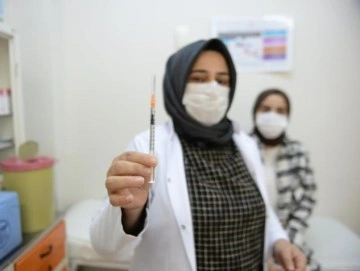 Bingöl'de gençlerin eksik aşılarını tamamlamasıyla 'sarı kategori' hedefleniyor