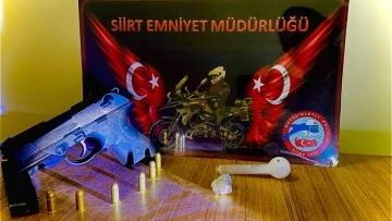 Bir şahsın üst aramasında ruhsatsız tabanca ele geçirildi