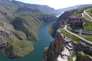 Botan Vadisindeki doğal güzellikler keşfedilmeyi bekliyor