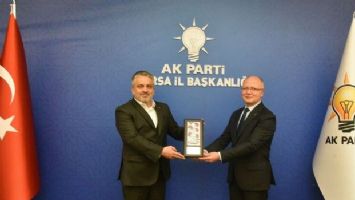 Bursa AK Parti&#039;de vefa plaketi
