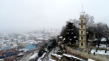 Bursa&#039;da karla bulutların dansı