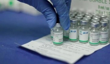 Çin'den Afganistan'a 800 bin doz koronavirüs aşısı