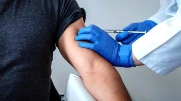 Covid aşısı: Almanya'da sağlık çalışanları için aşı zorunlu olacak