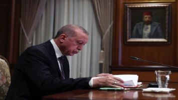 Cumhurbaşkanı Erdoğan, Macron ile görüştü